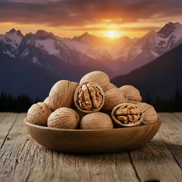Kagazi Walnuts with Shell – Premium Akhrot | Fruitx GB Pakistan